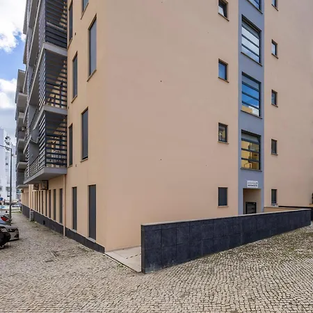 Edificio Liz Apartment