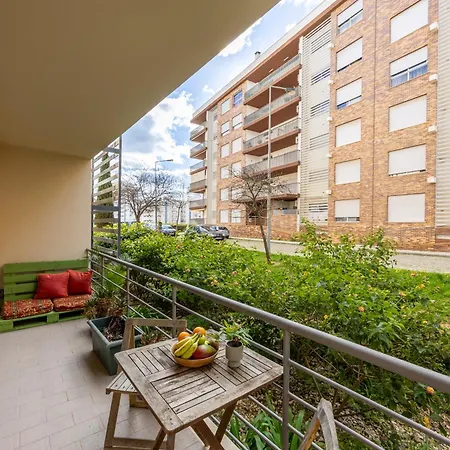 Edificio Liz Apartment *