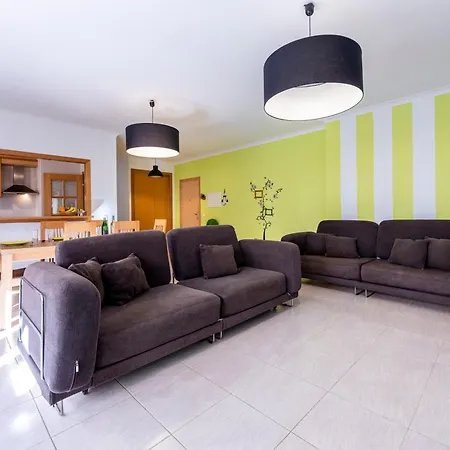 Apartment Edificio Liz *